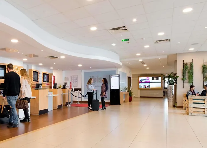 Ibis Paris 17 Clichy-Batignolles Hotel